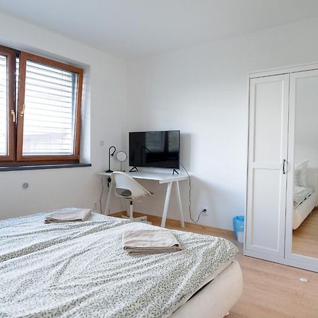 The Dante Villa Apartments Прага Екстериор снимка