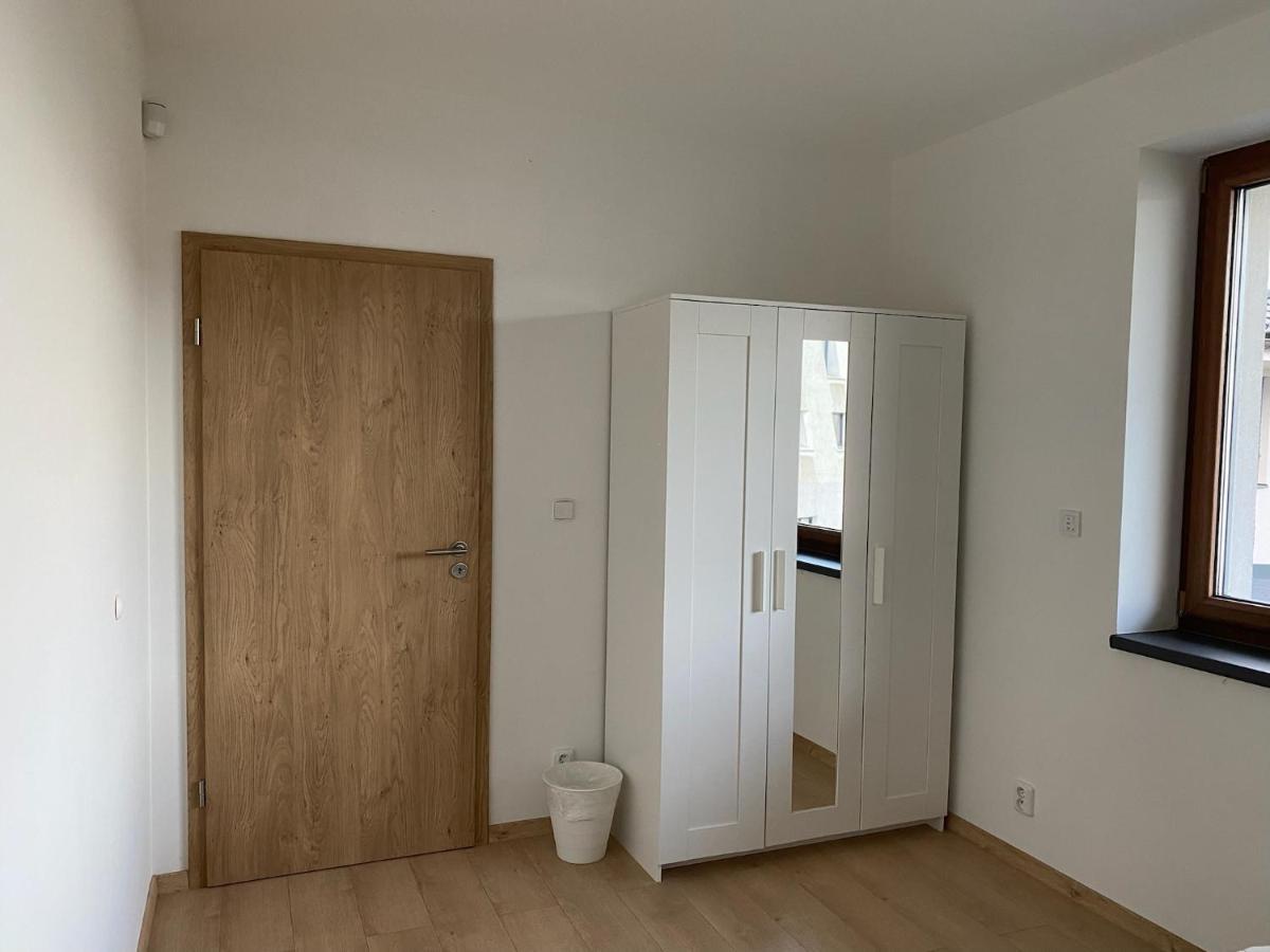 The Dante Villa Apartments Прага Екстериор снимка