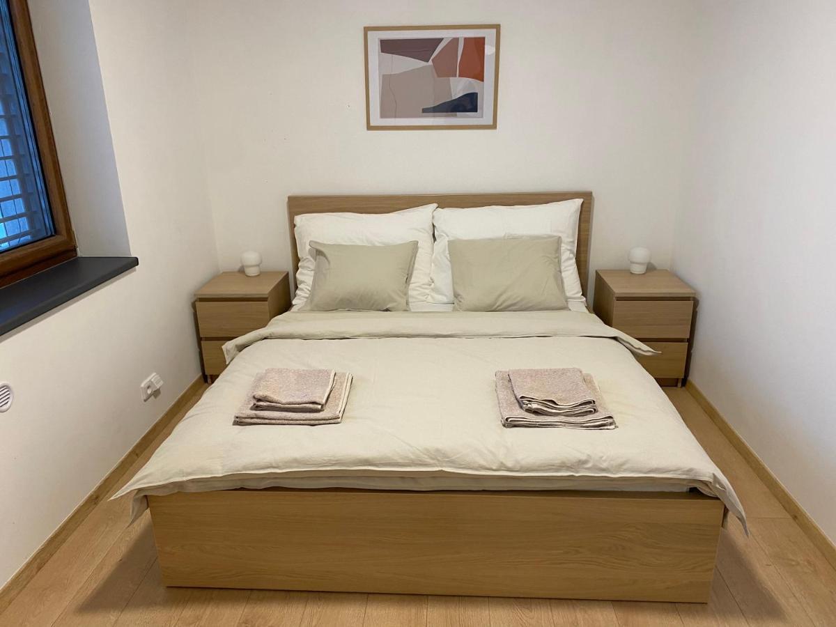 The Dante Villa Apartments Прага Екстериор снимка
