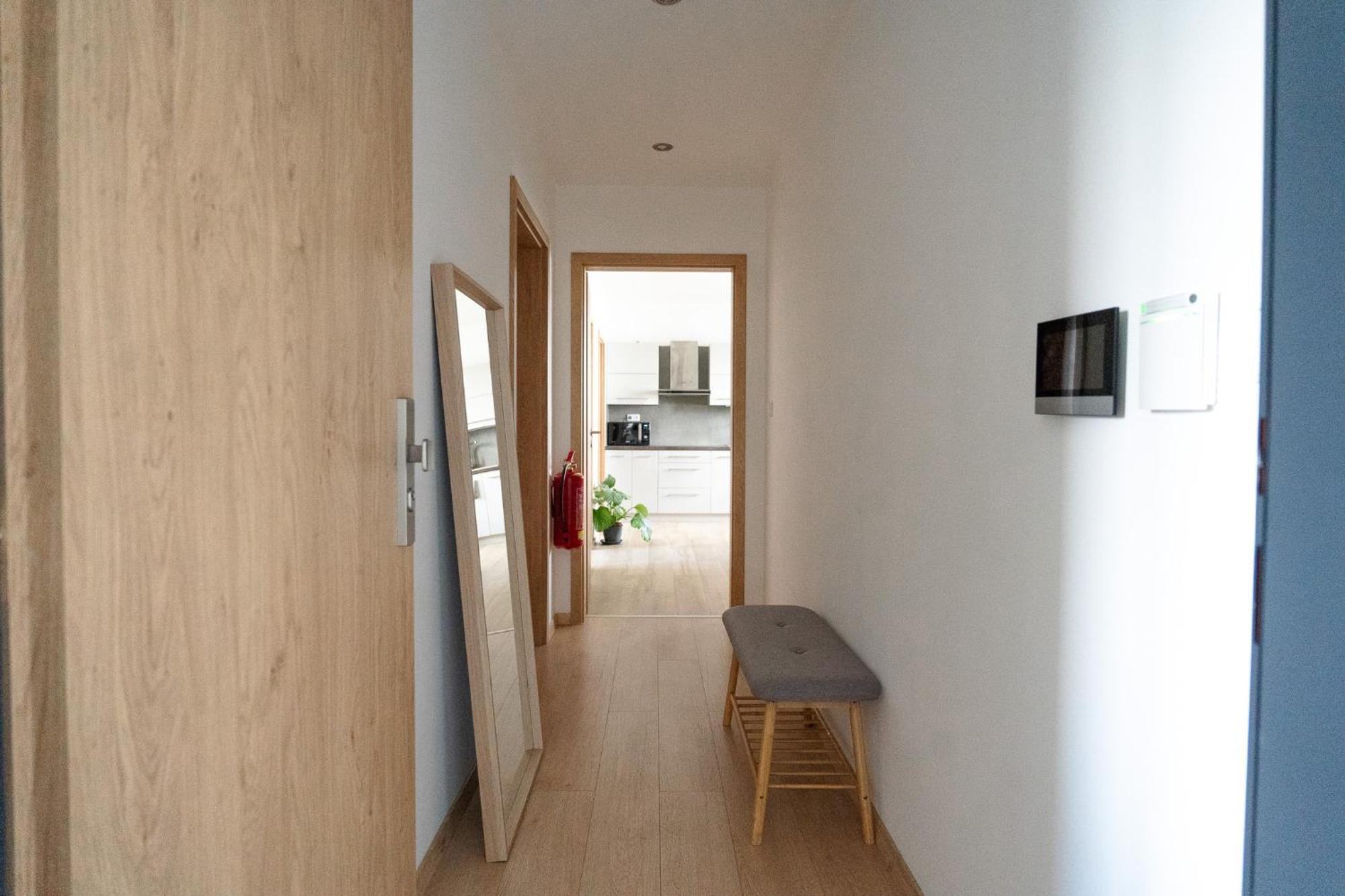 The Dante Villa Apartments Прага Екстериор снимка