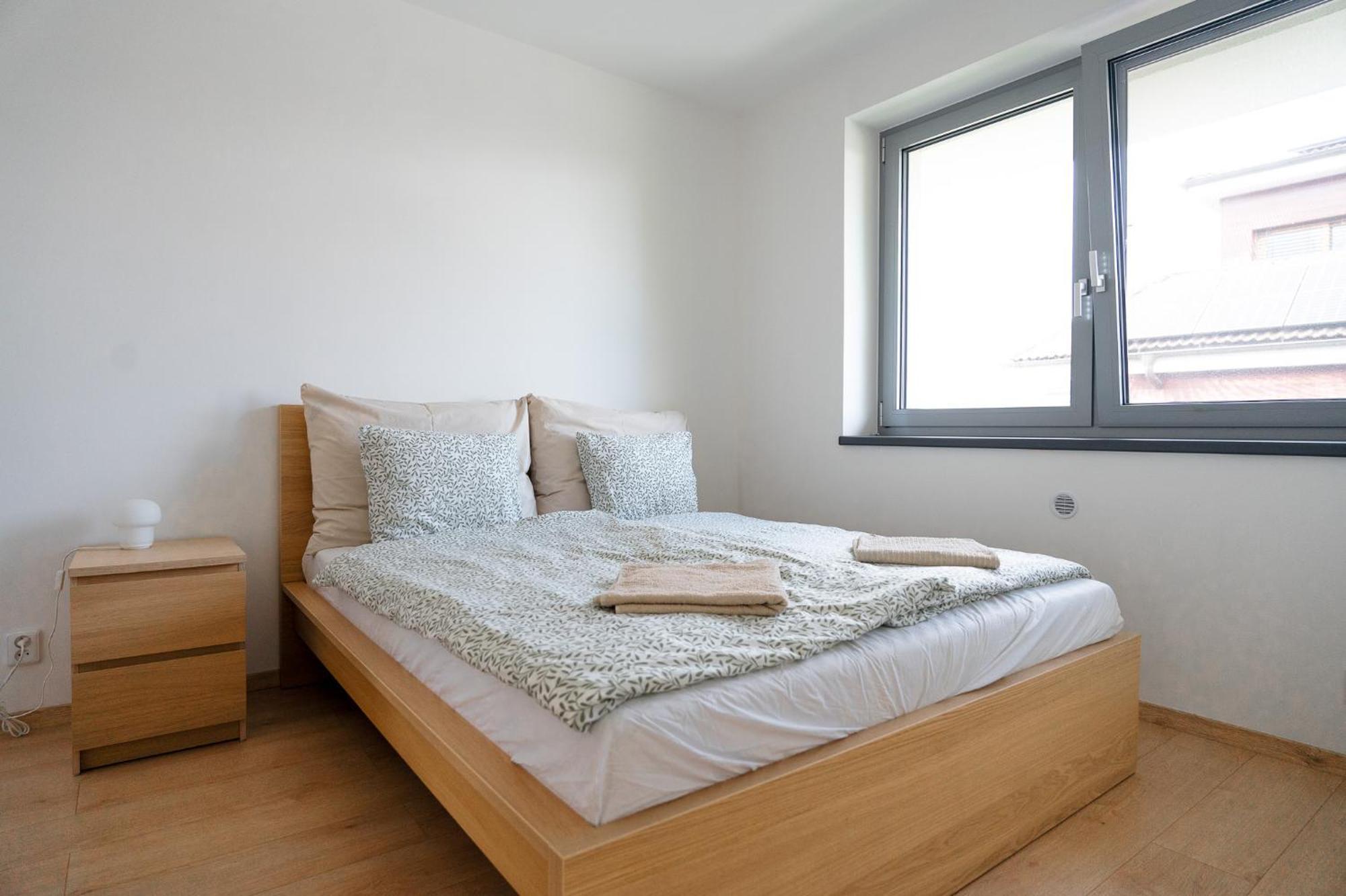 The Dante Villa Apartments Прага Екстериор снимка