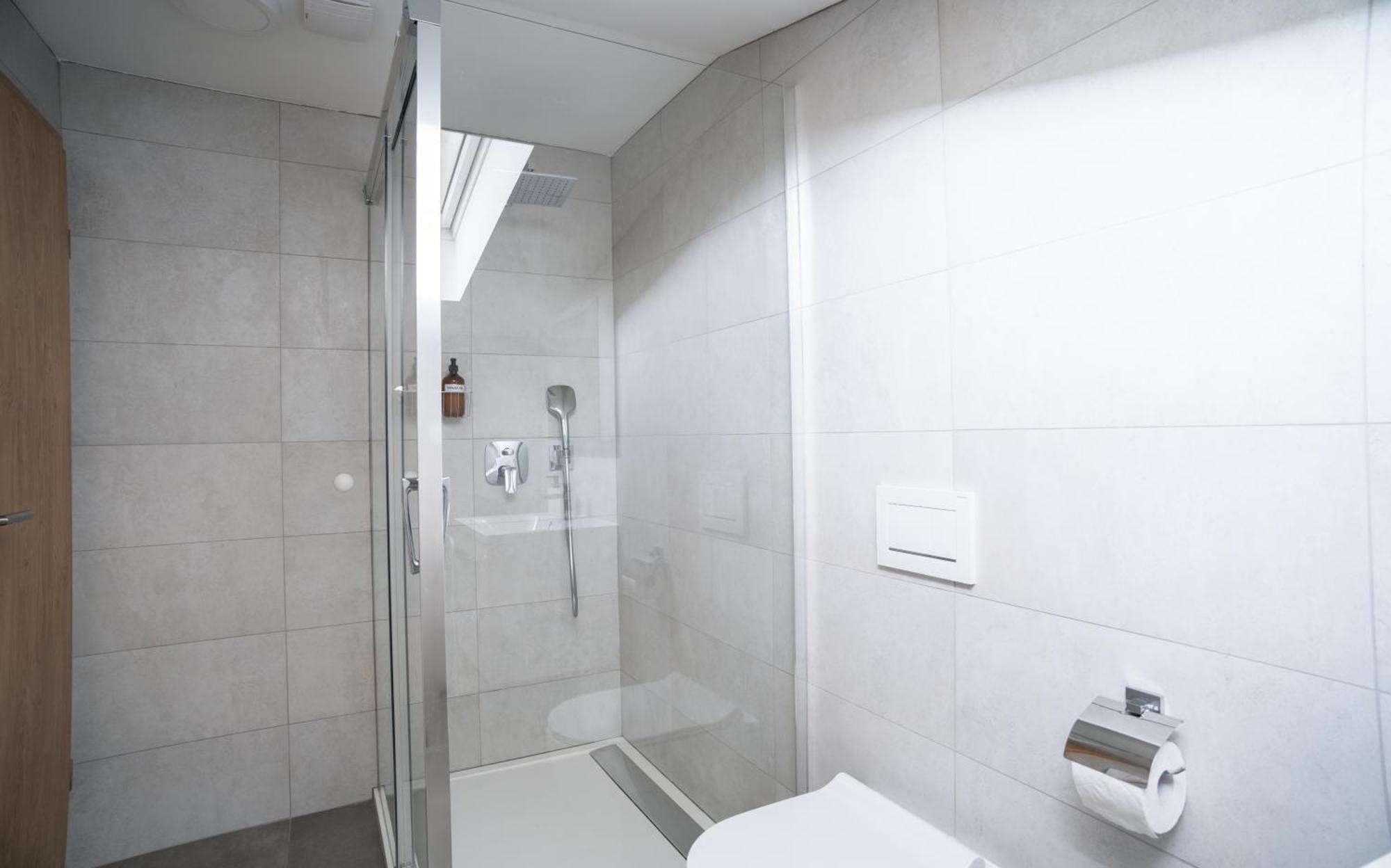 The Dante Villa Apartments Прага Екстериор снимка