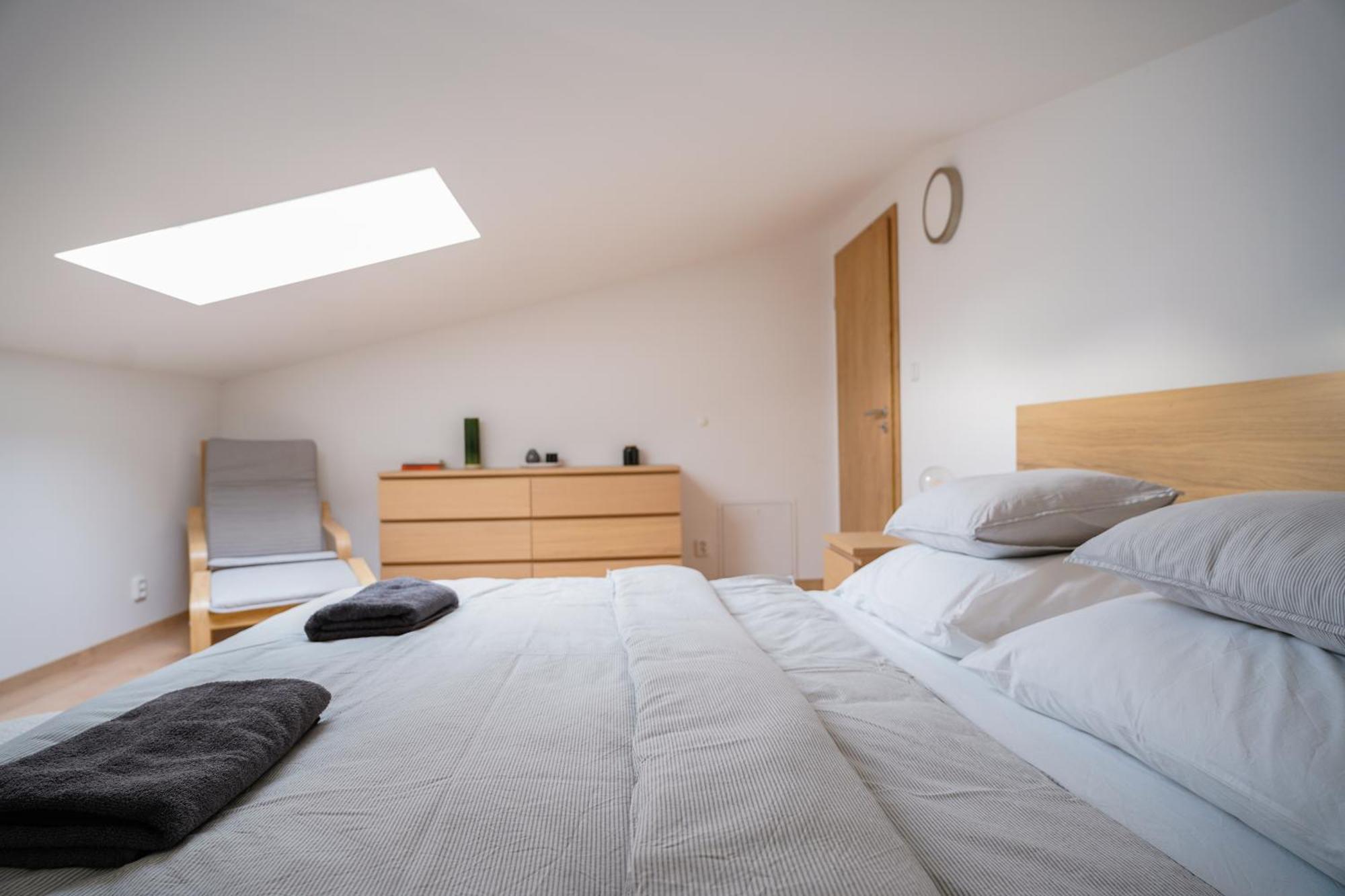 The Dante Villa Apartments Прага Екстериор снимка